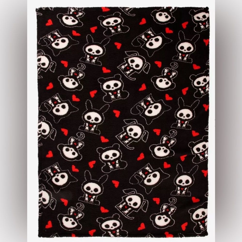 Skelanimals Fleece Throw Blanket 60 x 80 Hot Topic